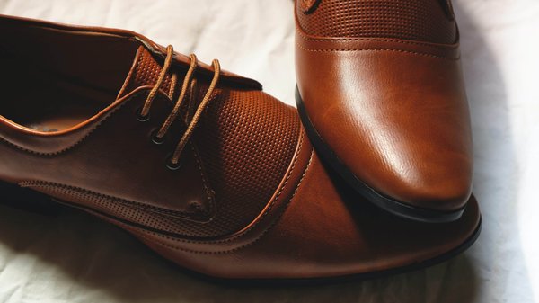 Les meilleures astuces pour entretenir ses chaussures en cuir